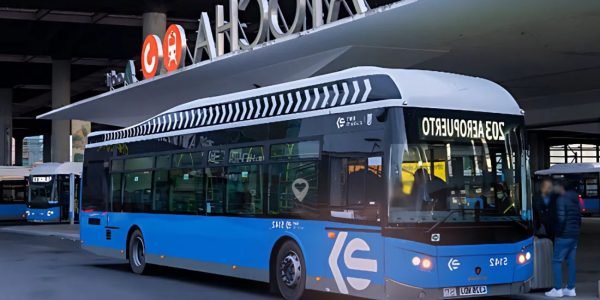 El Bus Exprés al Aeropuerto de Madrid: Más Que un Transporte, Una Experiencia Auténtica