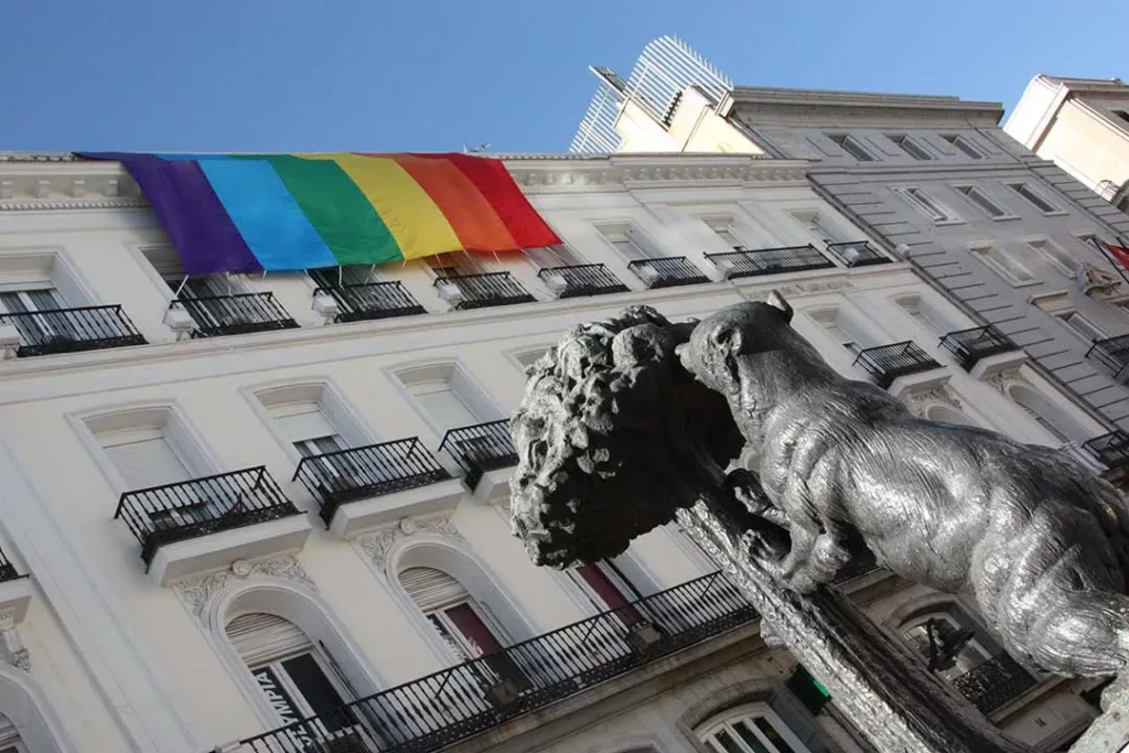 manifestacion-orgullo-sol