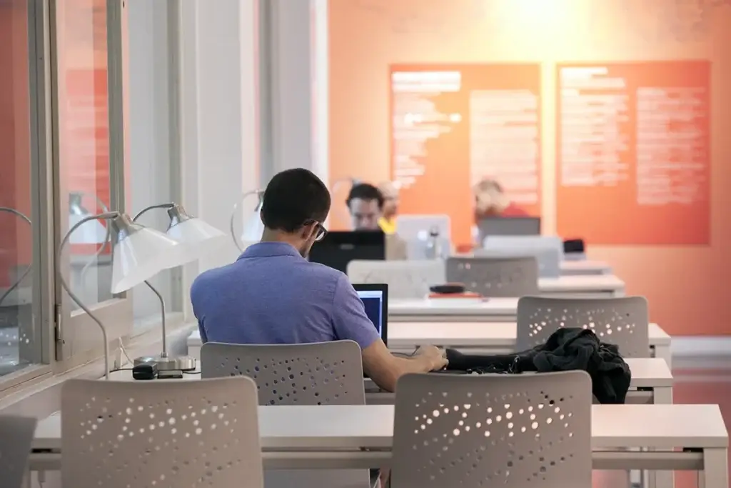 salas-estudio-wifi-publico-madrid